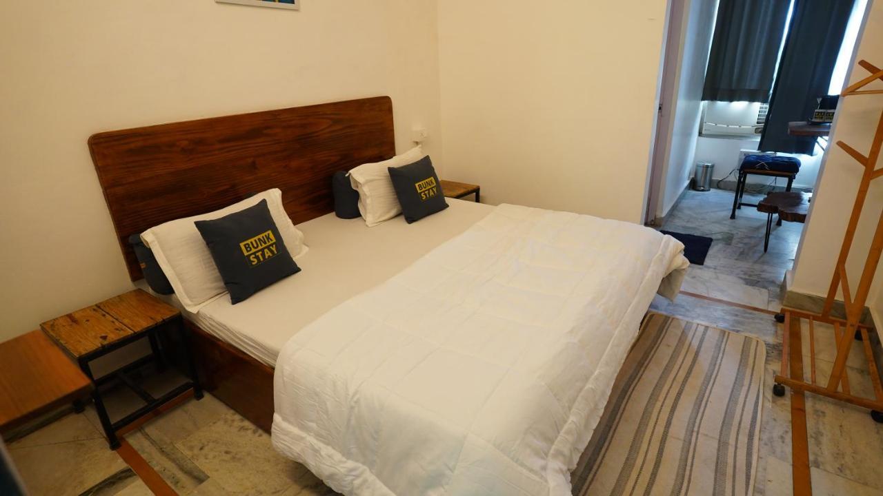 Bunkstay Coworking Hostel & Glamping Rishīkesh Exteriör bild