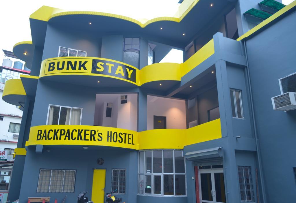 Bunkstay Coworking Hostel & Glamping Rishīkesh Exteriör bild